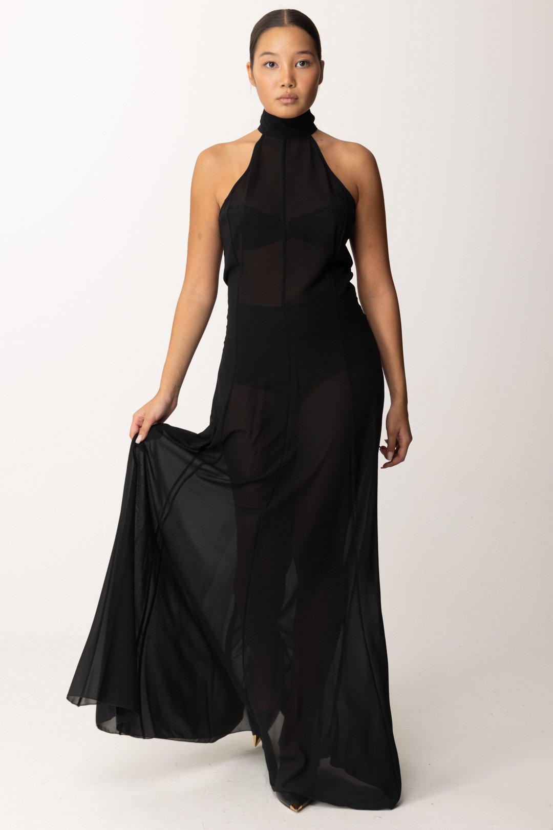 Vestido largo con cuello alto