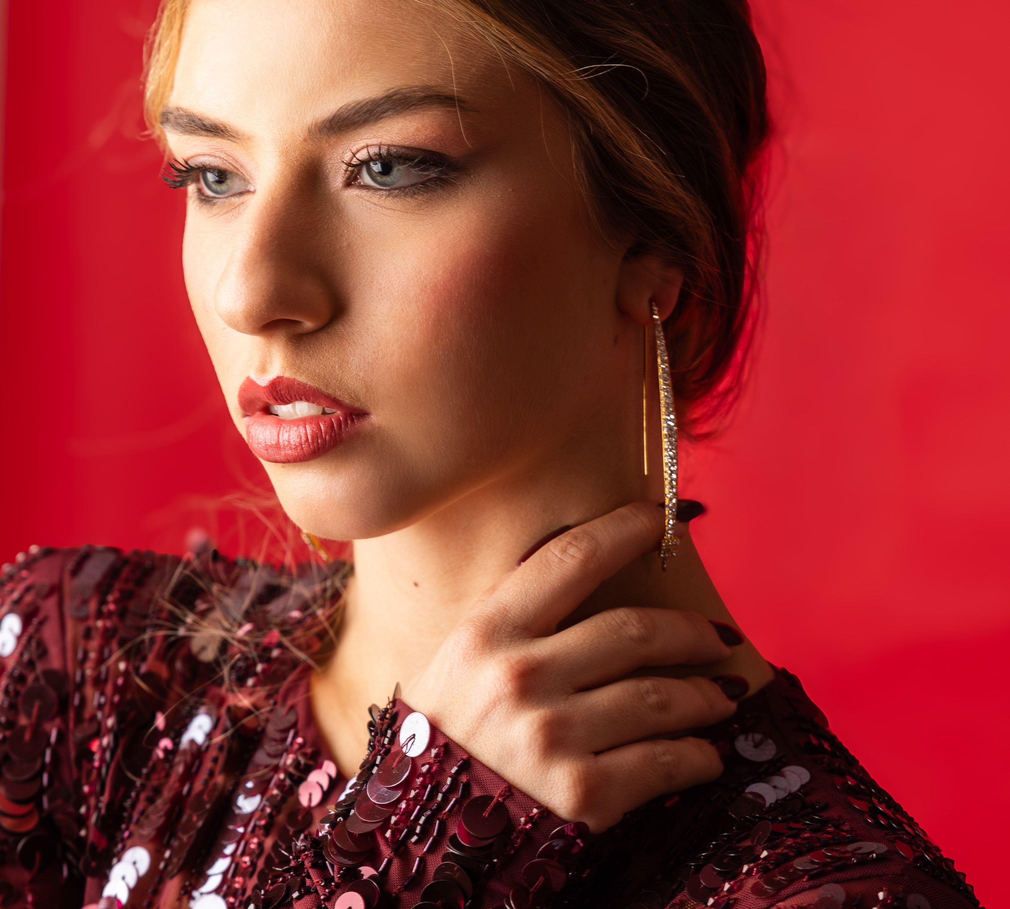 San Valentino 2026: outfit e make-up per un look romantico e seducente