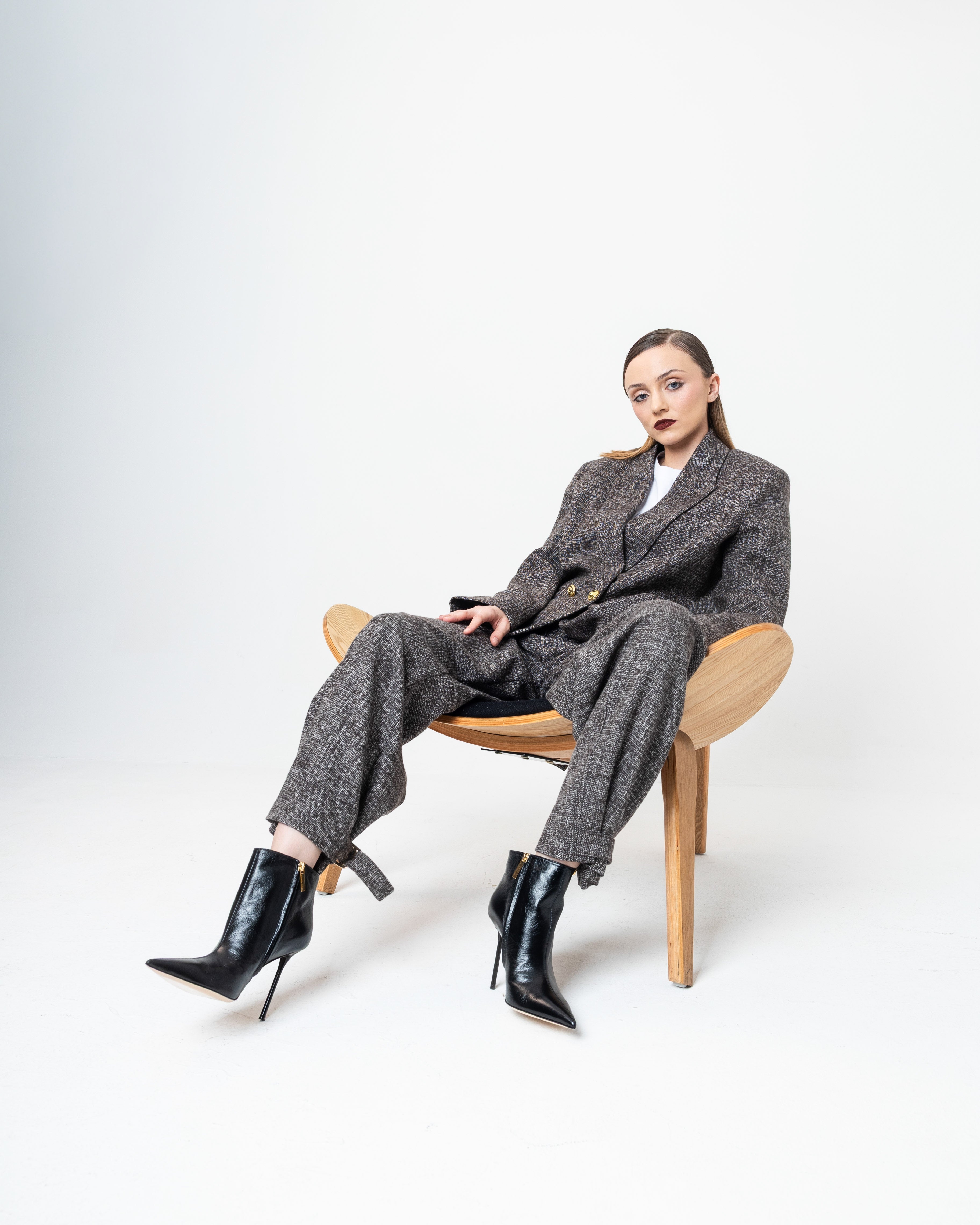 Power Dressing 2026: come vestirsi in ufficio donna con eleganza e carattere