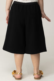 Bermuda con Elastico Logato