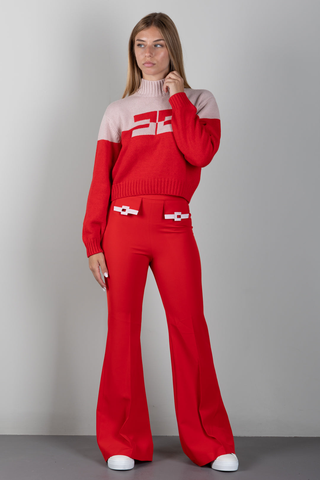 Pantaloni a Zampa con Dettagli a Contrasto