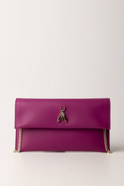 Pochette Fly w skórze z łańcuchem