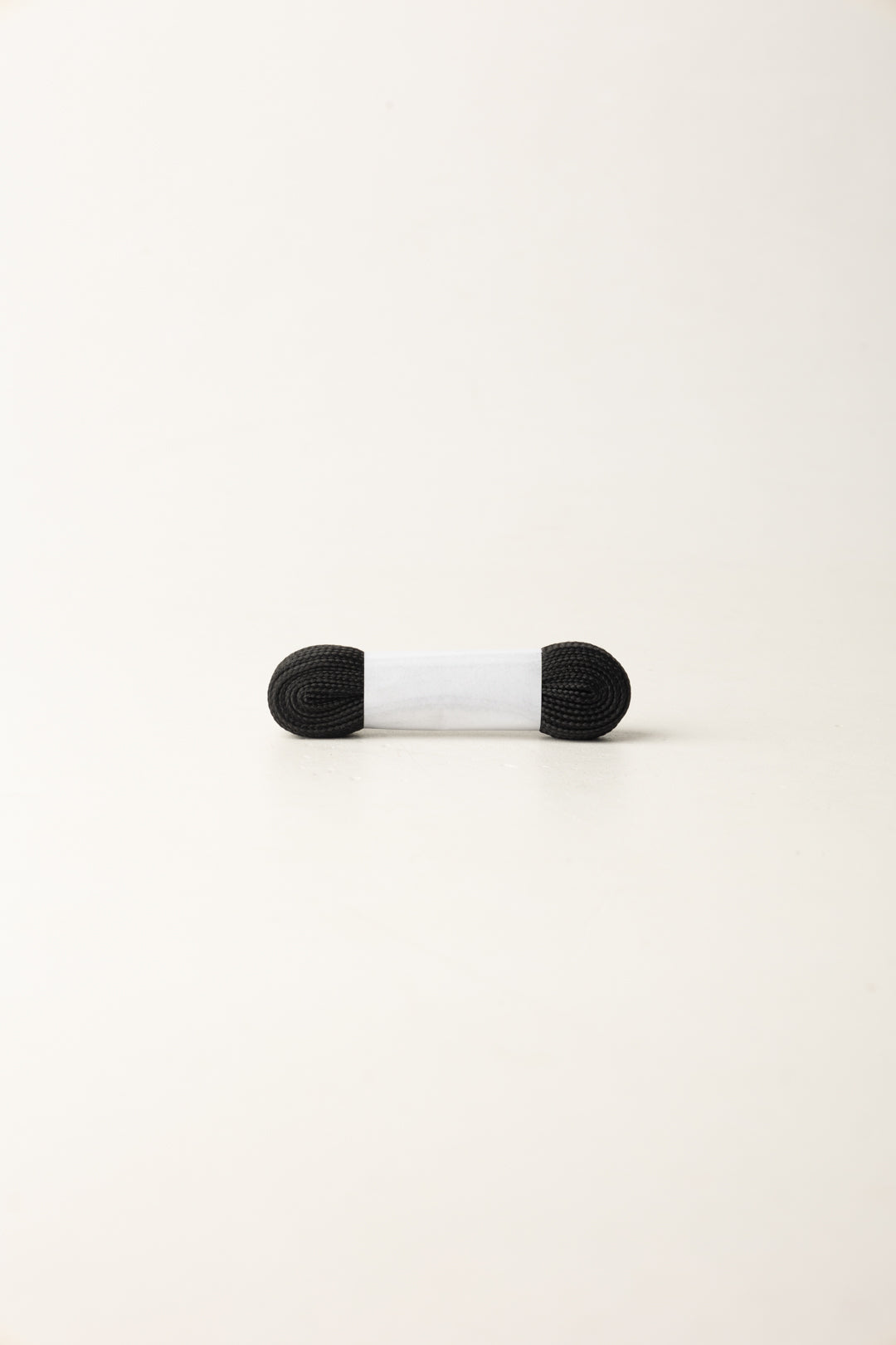 Botki z tłoczeniem matelassé i złotymi detalami