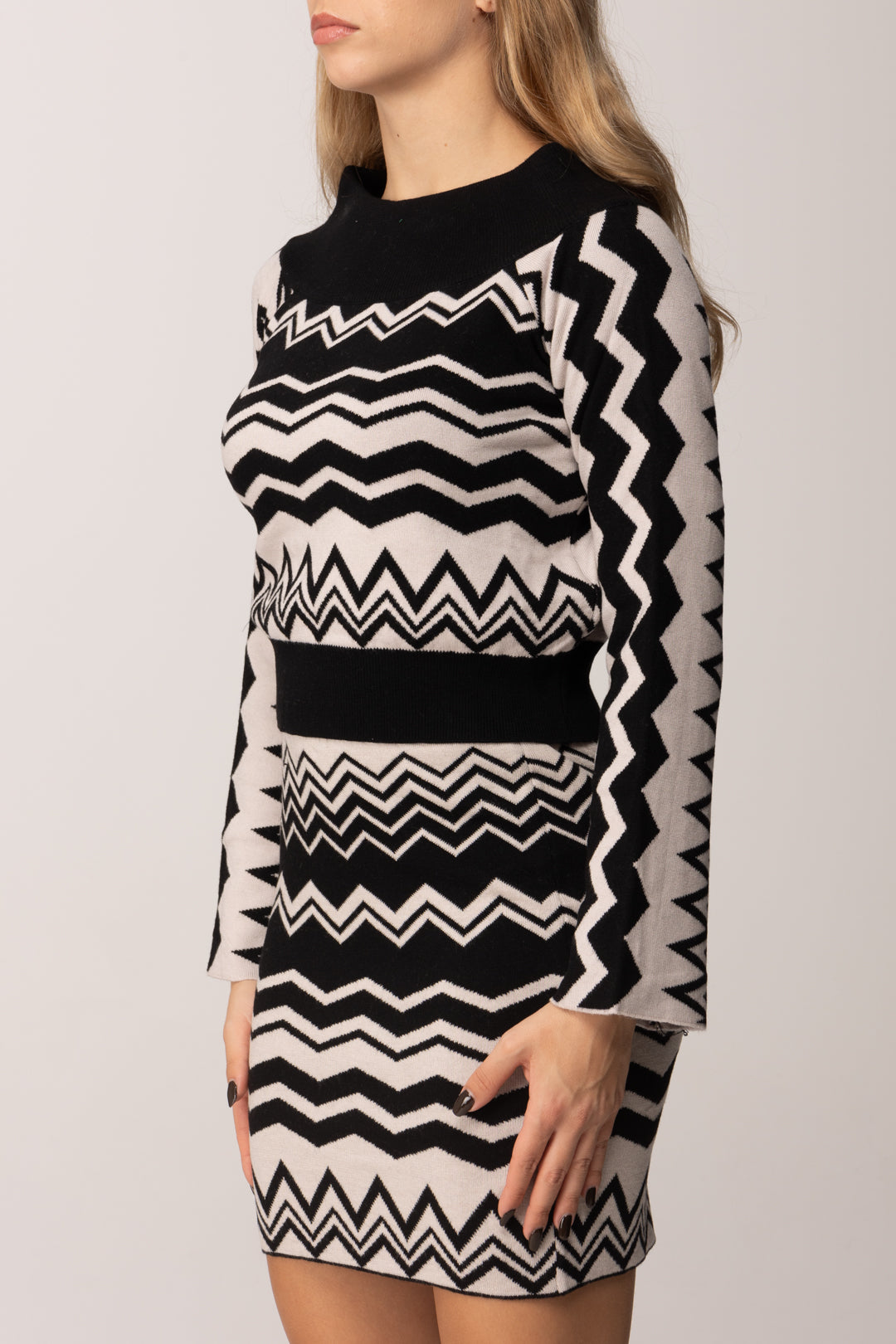 Akep Maglia Scollo Shiffer MGKD11040 NERO