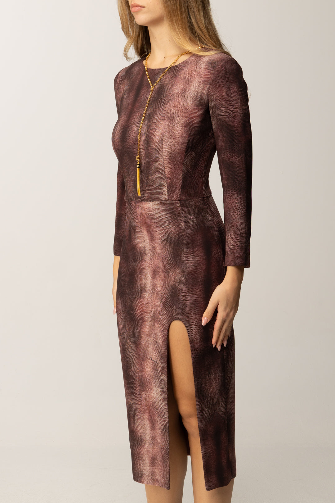 Elisabetta Franchi Abito In Crêpe con Stampa Pitone e Collana AB89157E2 MERLOT