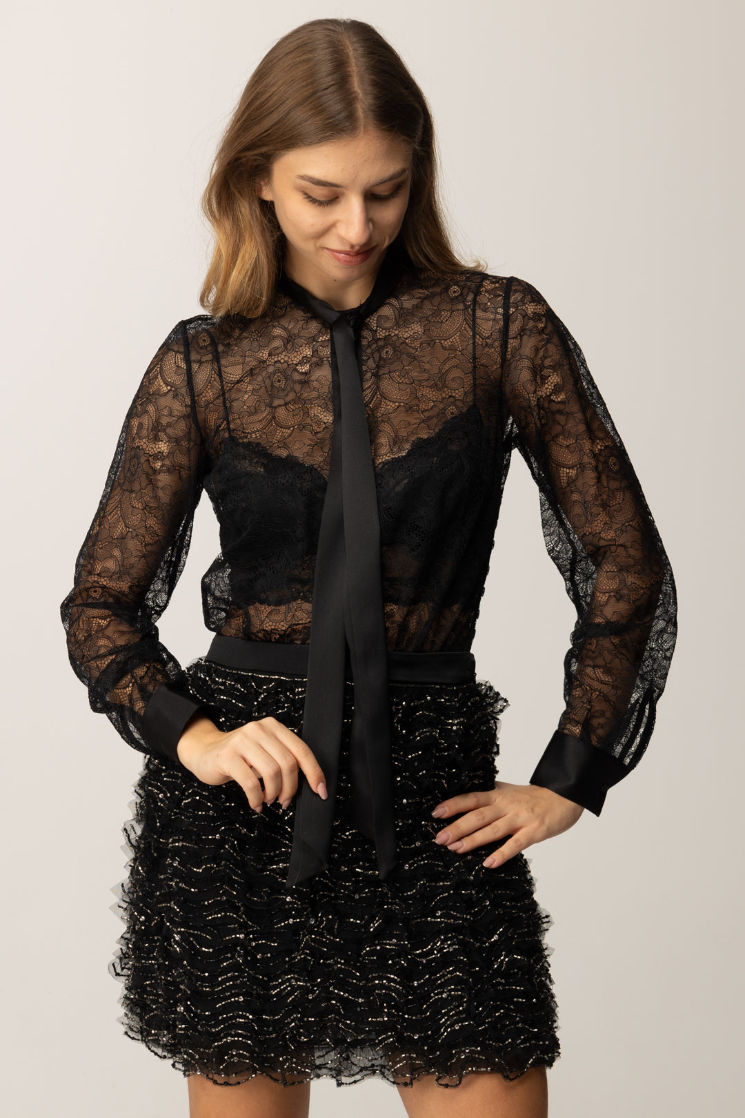 Elisabetta Franchi Abito In Pizzo e Tulle con Cristalli AB83257E2 NERO