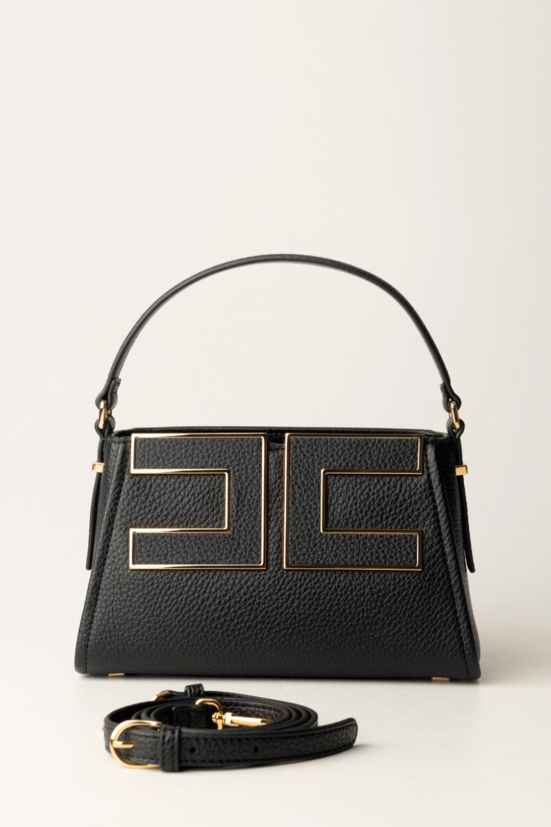 Small trapezoid tote with logo