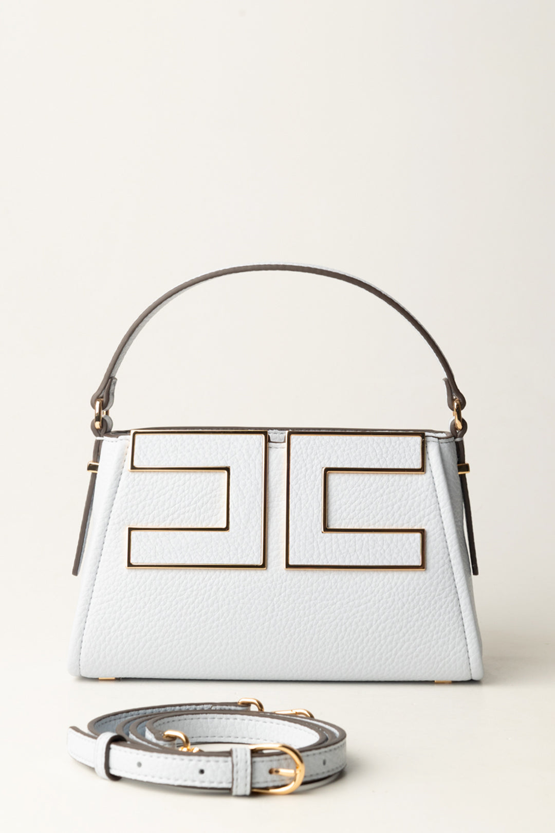 Small trapezoid tote with logo