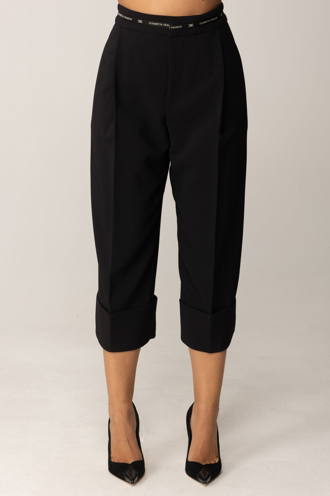 Elisabetta Franchi Bermuda In Crêpe Leggero con Nastro Logo PA11656E2 NERO