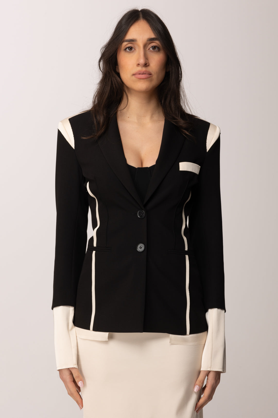 Patrizia Pepe Blazer Slim color Block 8S0571 A498 BLACK/WARM IVORY