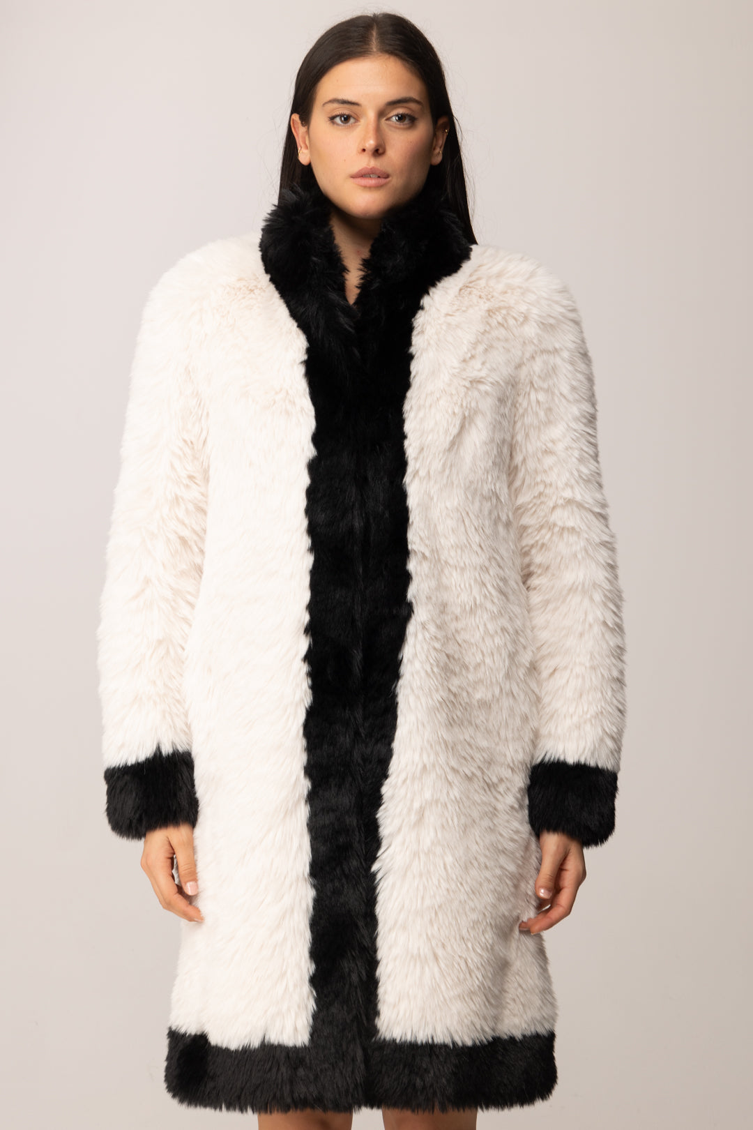 Twin-set Woman Coat In Faux Fur Two-tone 252TT2153 BIC.NEVE/NERO