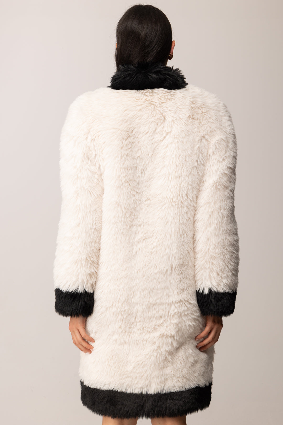 Twin-set Woman Coat In Faux Fur Two-tone 252TT2153 BIC.NEVE/NERO