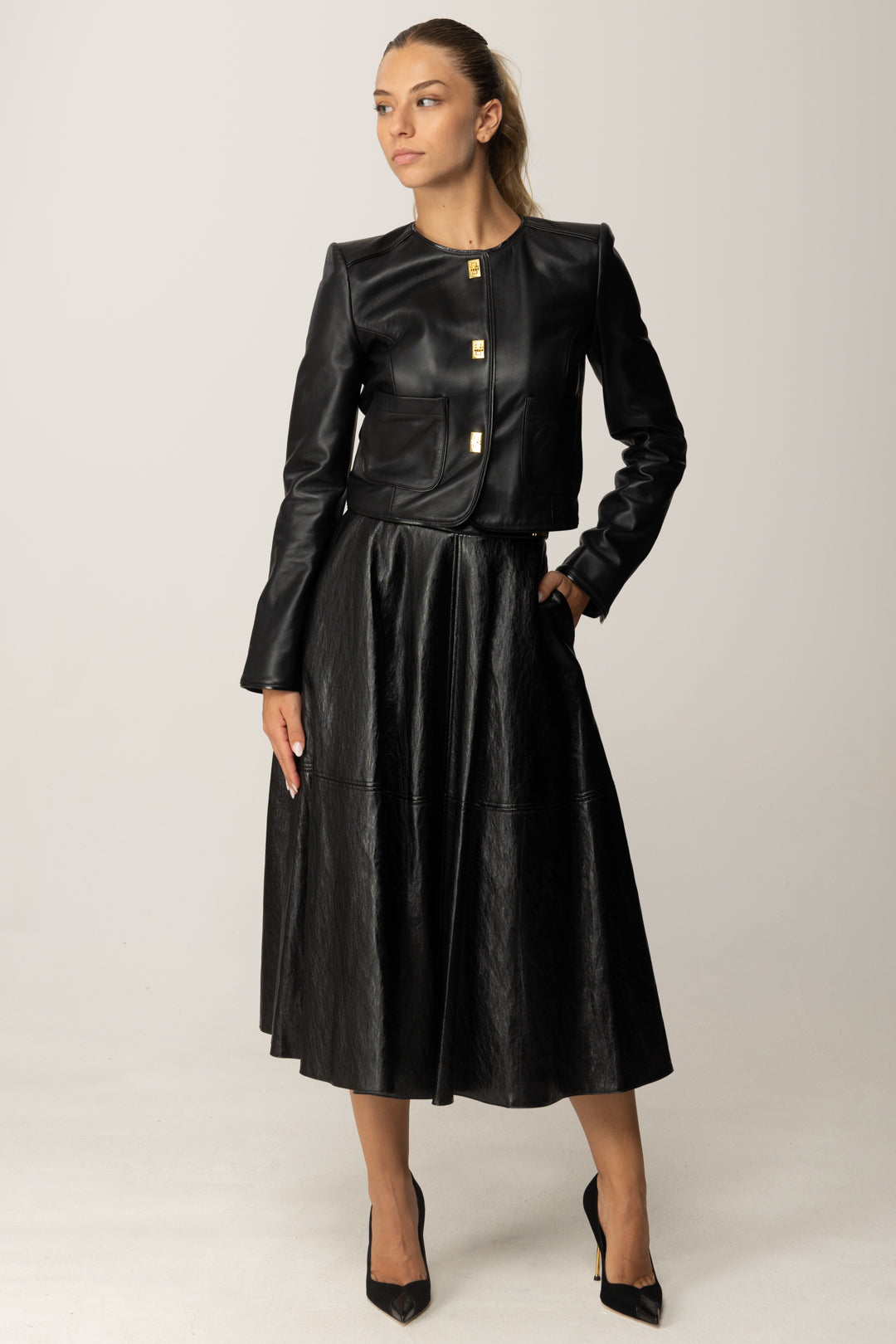 Elisabetta Franchi Giacca Corta In Pelle con Dettagli In Vinile GD52Z56E2 NERO