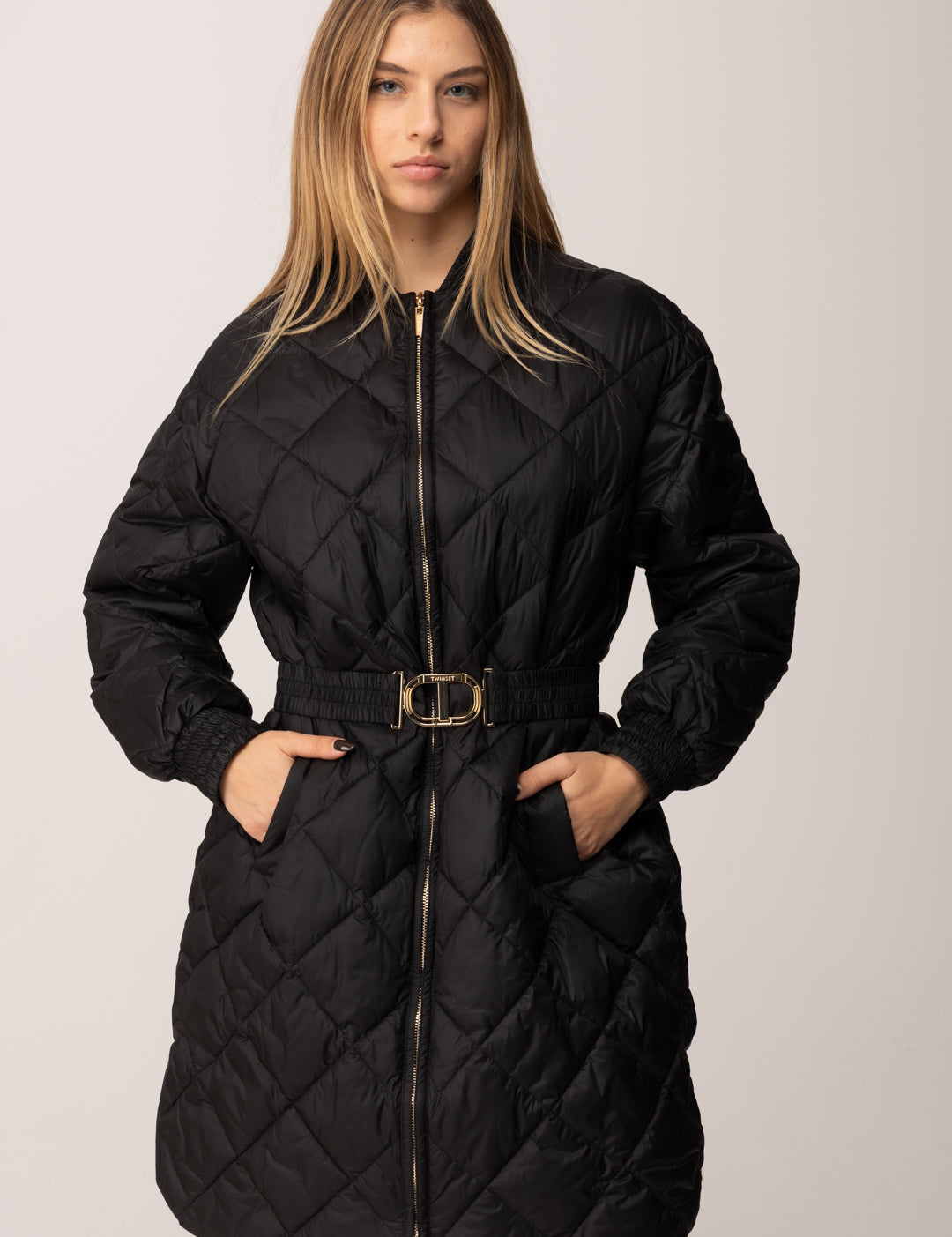 Twin-set Giubbino Imbottito Lungo con Cintura Oval T 252TP2130 NERO
