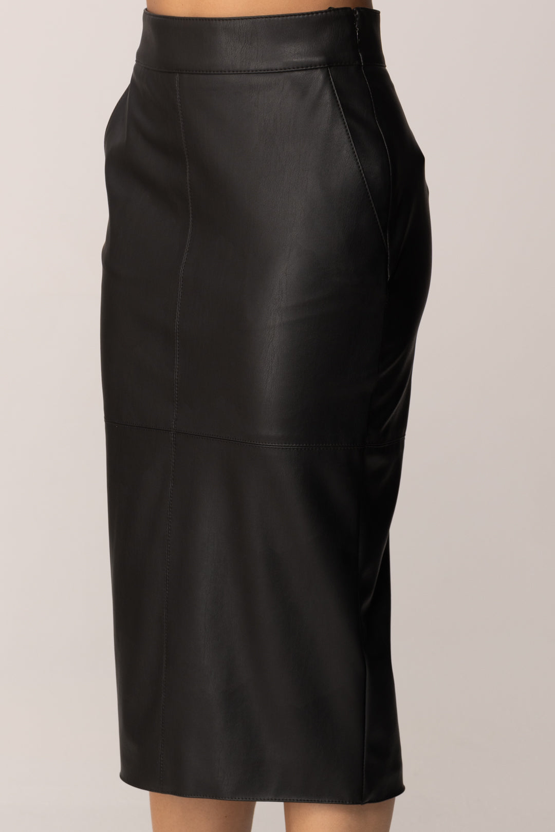 Elisabetta Franchi Gonna In Pelle Sintetica con Ganci Gioiello GO14557E2 NERO