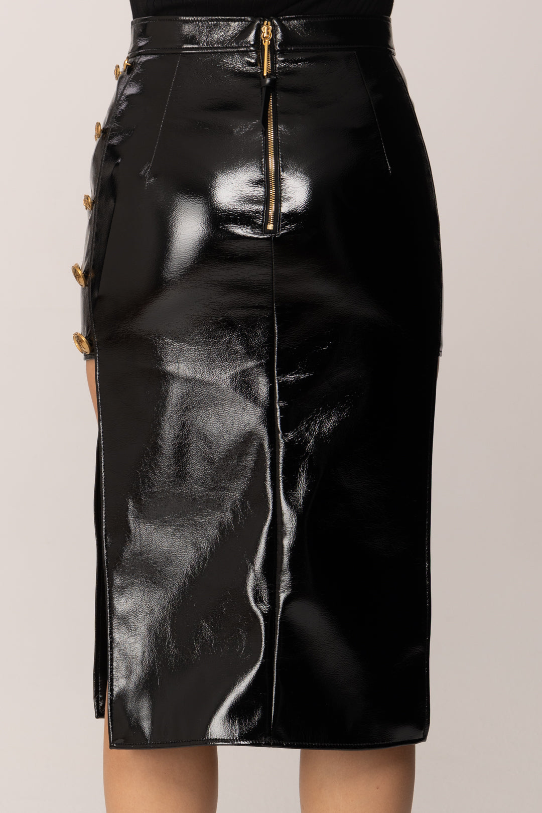 Elisabetta Franchi Gonna In Vinile con Aperture Ai Lati e Bottoni Gold GO12757E2 NERO