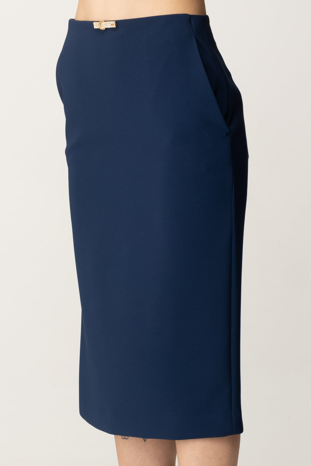Elisabetta Franchi Gonna a Tubino con Dettaglio Gioiello GO12252E2 OLTREMARE