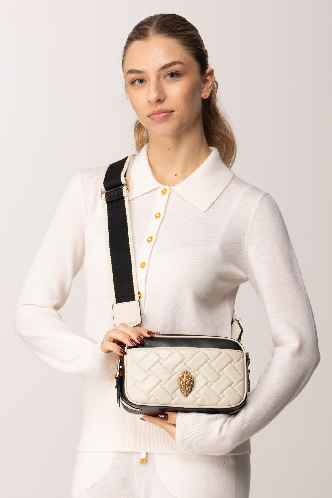 Kurt Geiger Kensington Camera Bag 4684601109 BLK/WHITE