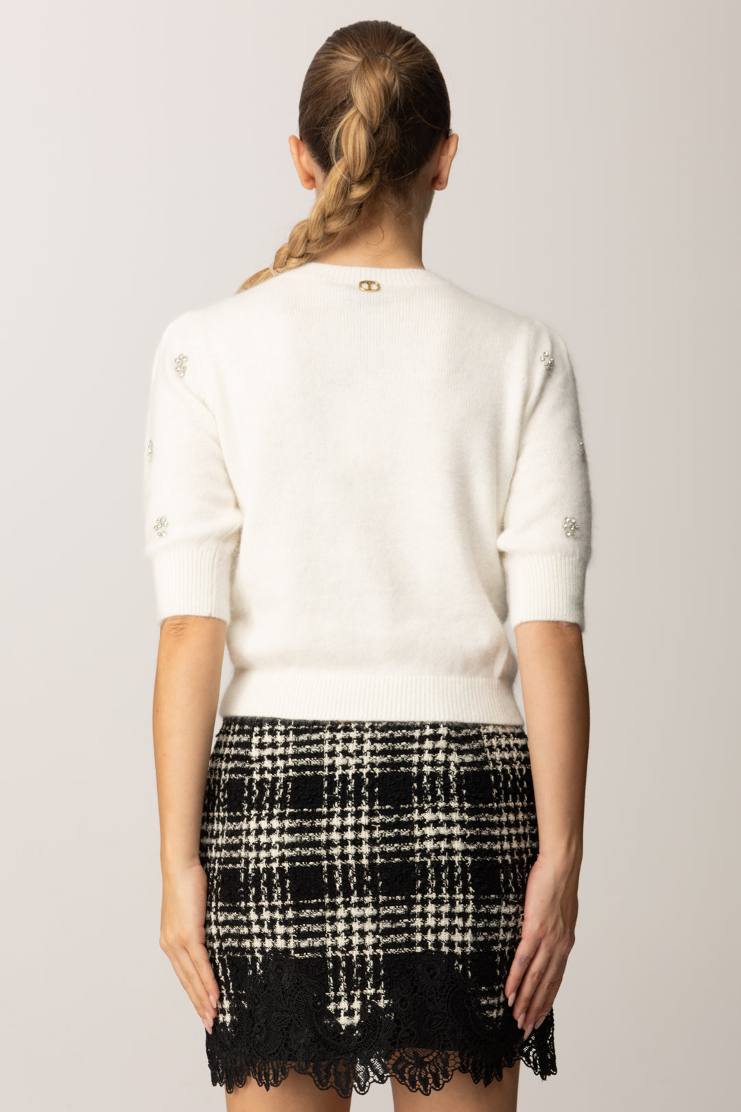 Twin-set Maglia In Misto Angora con Ricamo 252TT3181 NEVE