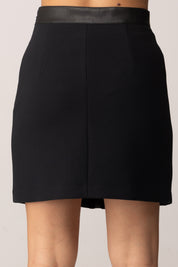 Elisabetta Franchi Minigonna con Maxi Logo Cc Embossed NERO GO12057E2