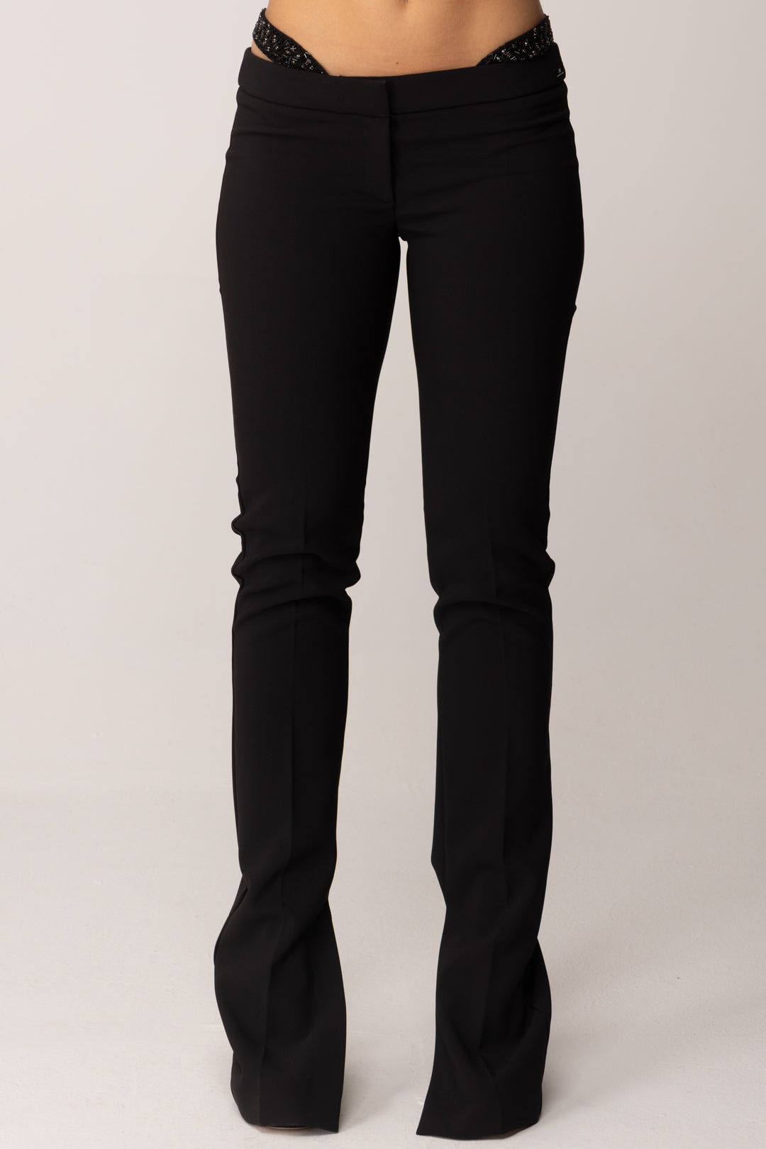 Elisabetta Franchi Pantaloni con Inserto Ricamato PA12857E2 NERO