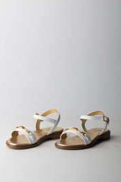 Elisabetta Franchi La mia Bambina Sandali flat con morsetto logo oro F4A2-E0562-1733139- IVORY WHIT