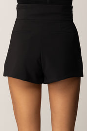 Elisabetta Franchi Shorts a Vita Alta con Fascia Craquelé e Zip SH01256E2 NERO