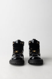 Stivaletti_In_Vernice_Nera_con_Dettagli_Dorati_F1A5