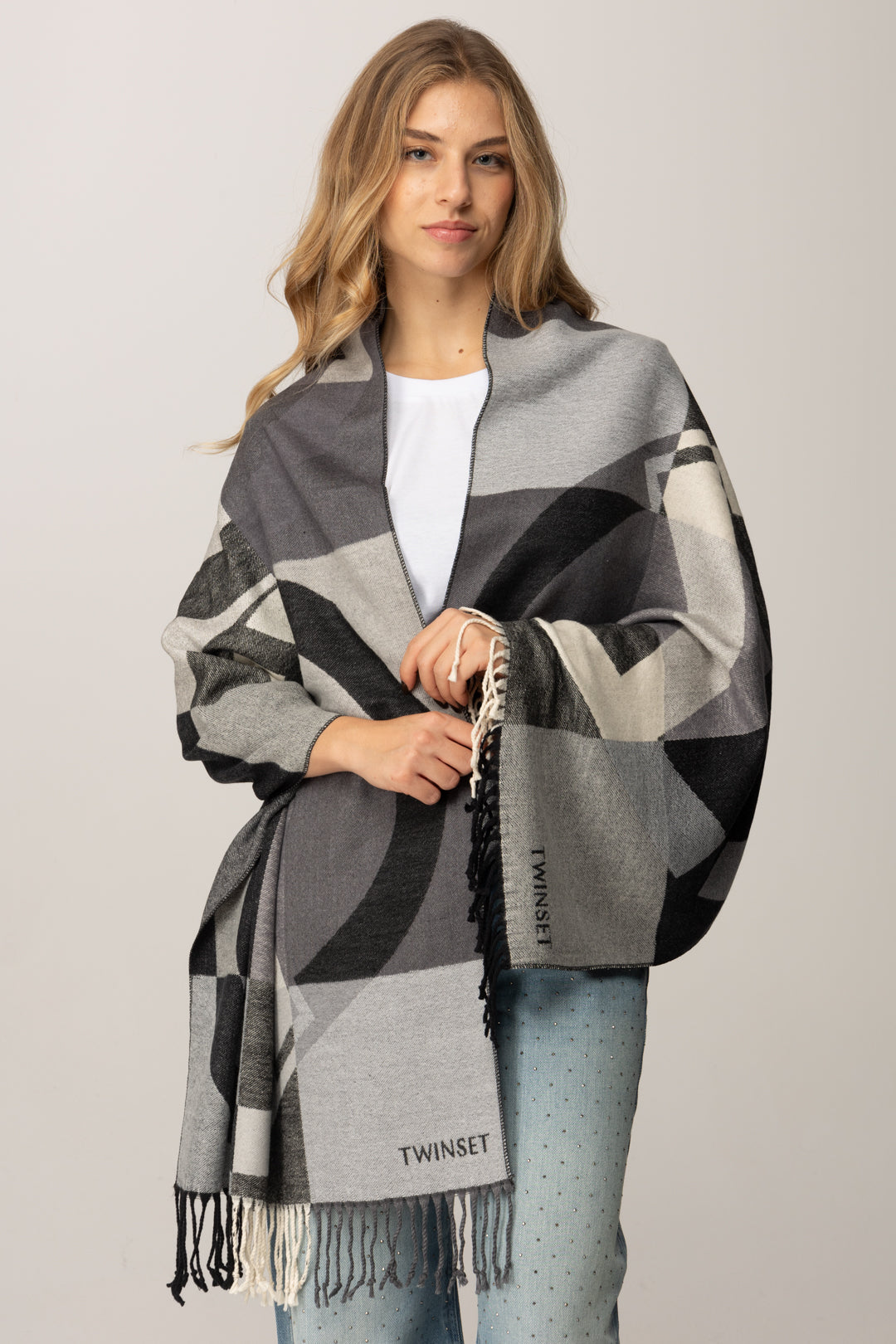 Twin-set Stola In Panno con Motivo Logo Jacquard 252TA4170 MEDIUM MELANGE GREY