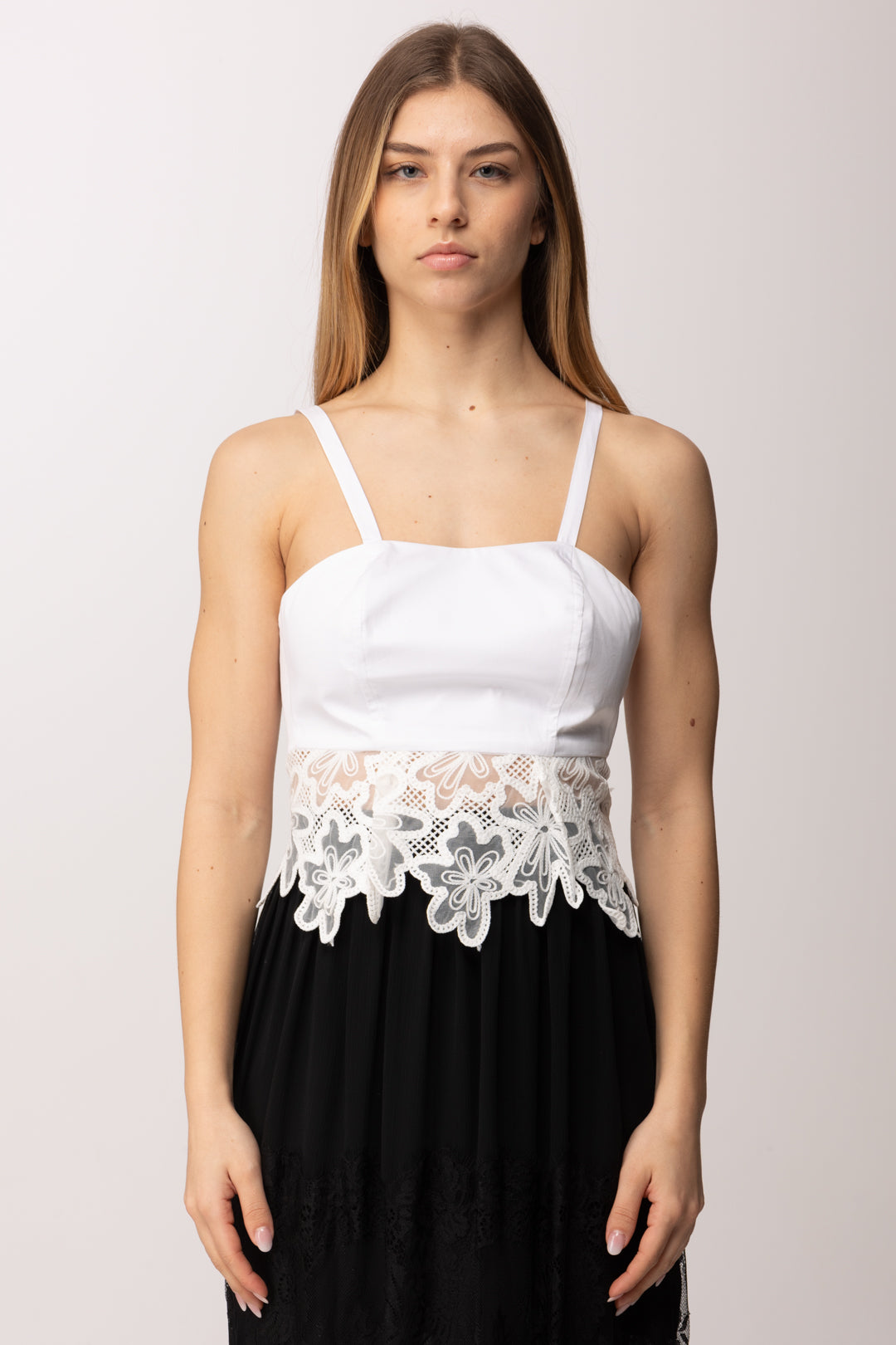 Hanita Top crop con inserto floreale H.M3170.4597 BIANCO