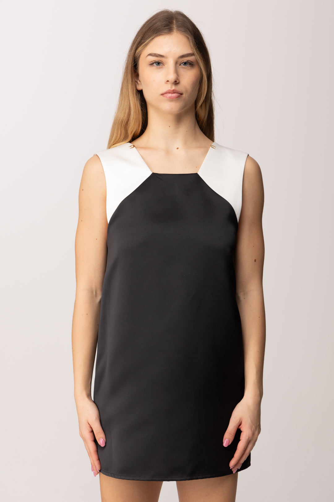 Elisabetta Franchi Bambina Abito a Sacchetto In Duchesse con Fiocco a Contrasto EFAB6680RA016.D285