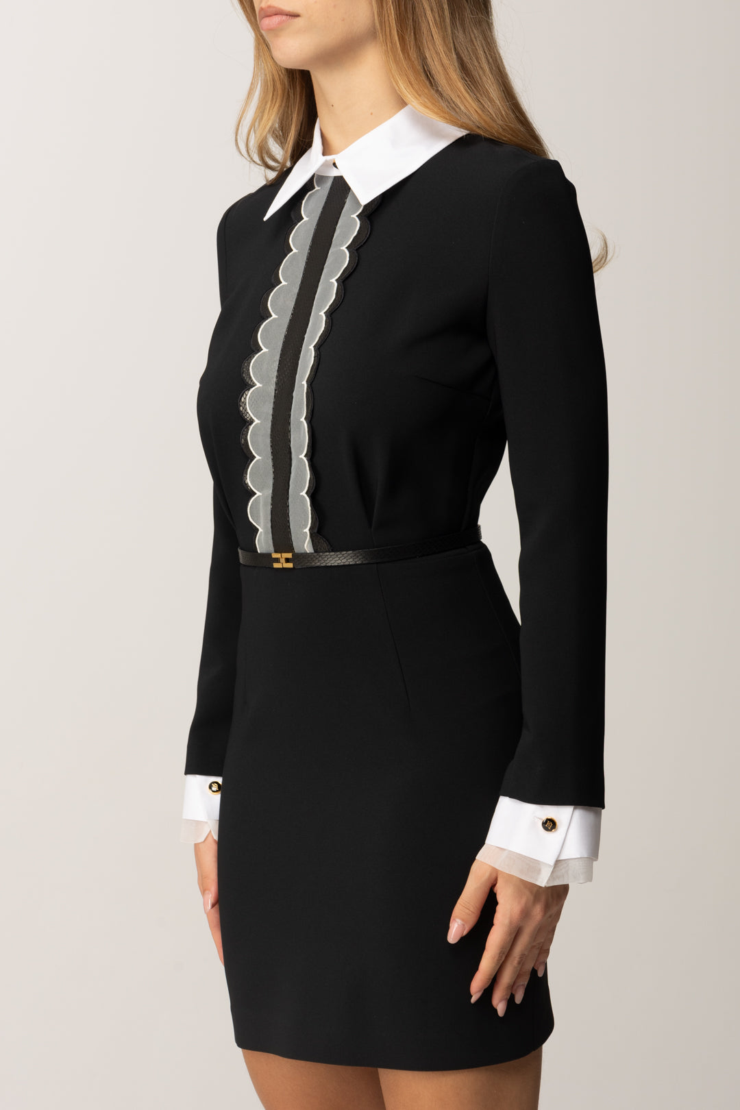 【最終お値下げ】ELISABETTA FRANCHI ブラック　ゴールドバックル ELISABETTA FRANCHI ブラックベルト ゴールドバックル - メルカリ