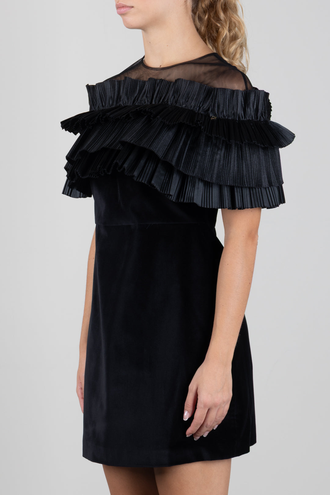 Elisabetta Franchi Bambina Abito con Tulle Trasparente e Balze Plissé EFAB7110VE024.N000