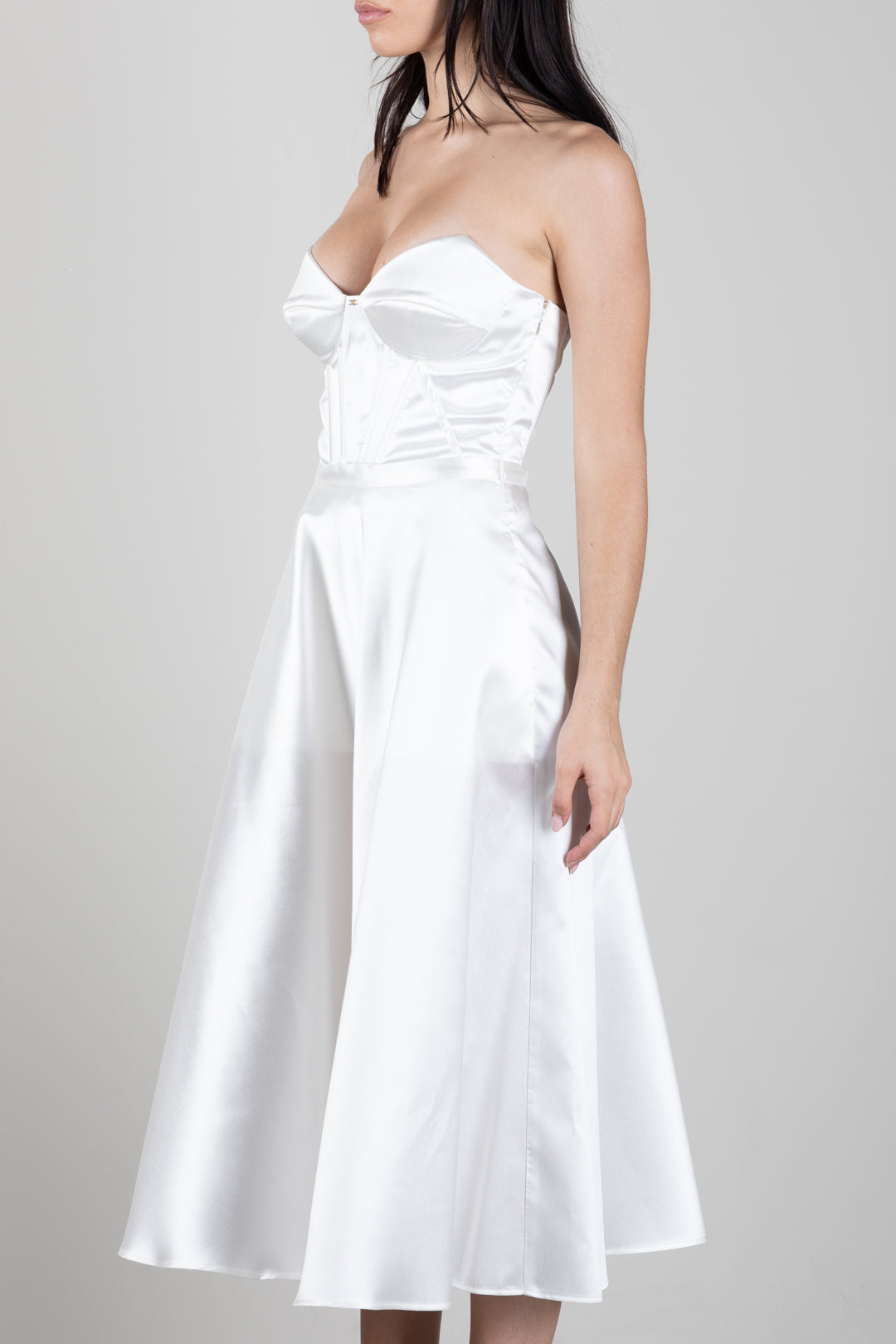 Elisabetta Franchi Abito In Gazar con Bustier e Gonna a Corolla AB96767E2 AVORIO