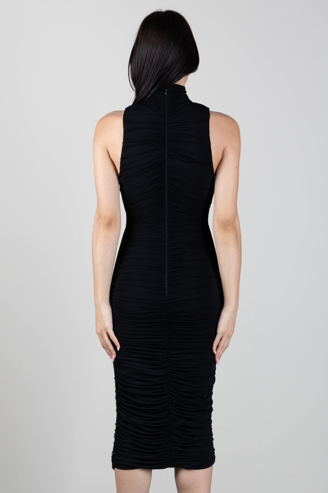 Elisabetta Franchi Abito In Jersey Leggero con Drappeggi e Placca Gioiello AB03667E2 NERO