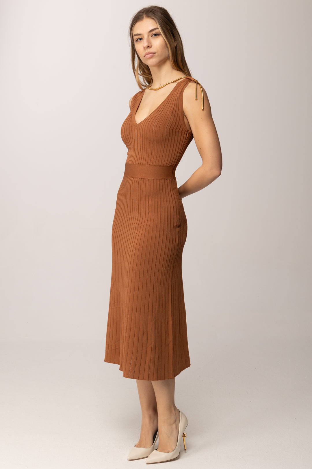 Elisabetta Franchi Abito In Maglia Longuette con Ricamo a Jour AM18S61E2 CUOIO