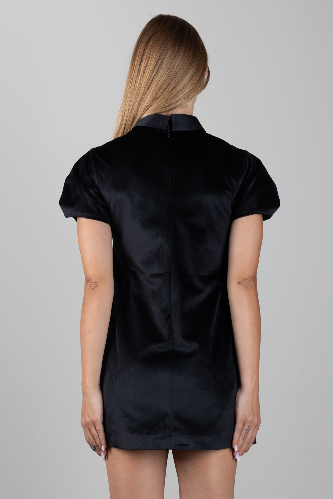 Elisabetta Franchi Bambina Abito In Velluto con Plastron a Contrasto EFAB7000VE018.N077