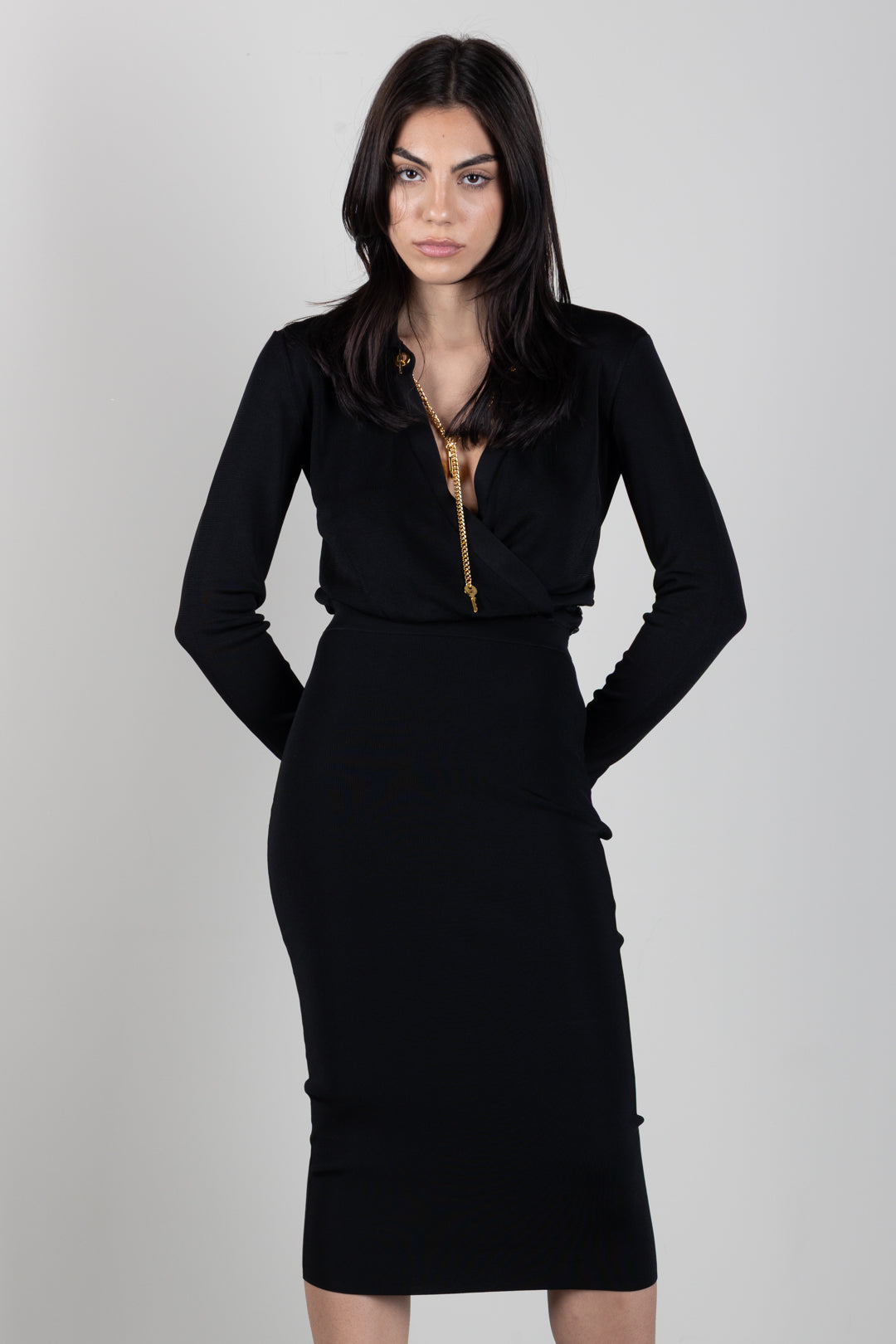 Elisabetta Franchi Abito In Viscosa con Catena Gioiello AM19S66E2 NERO