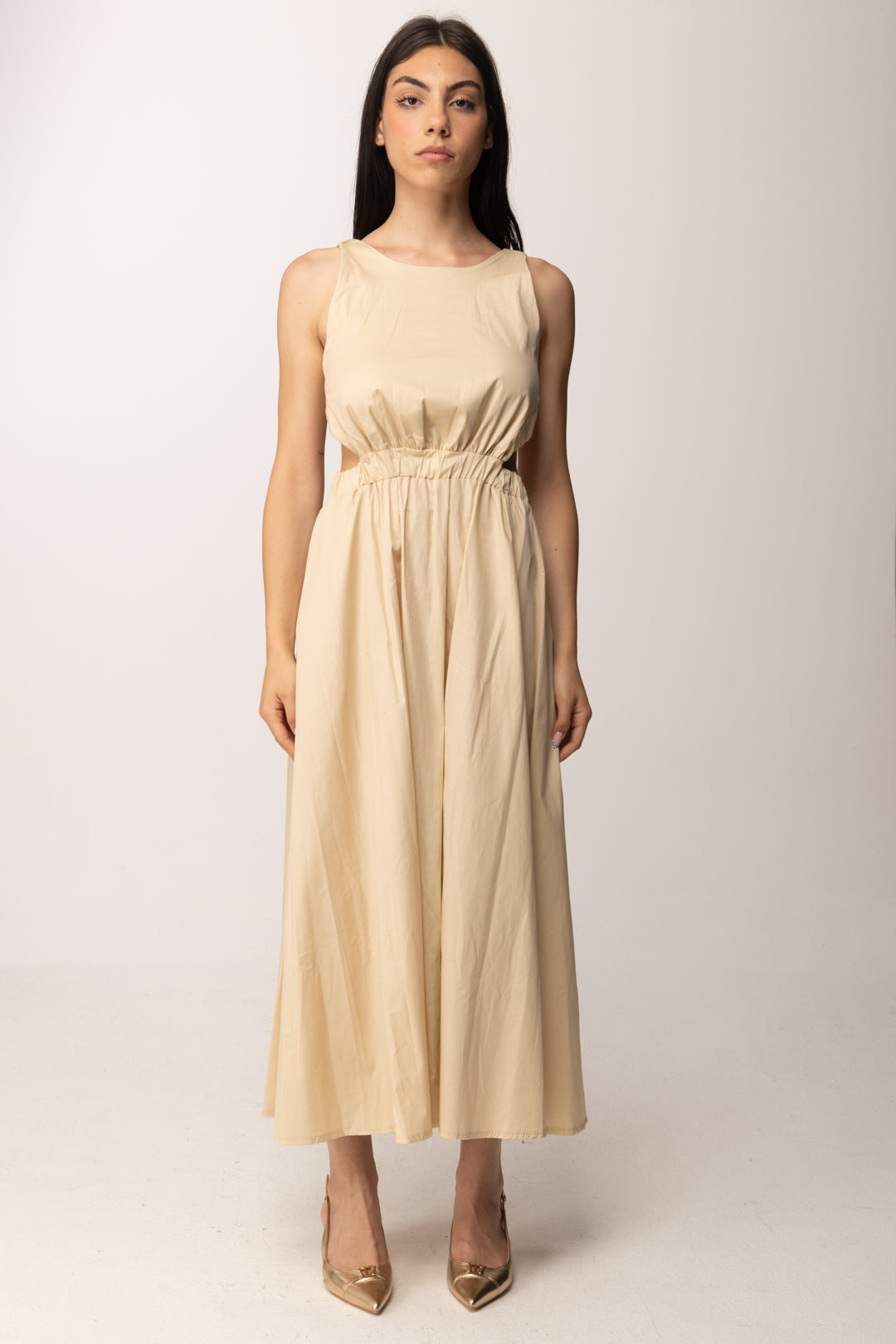 Khloe Femme Abito Lungo con Cut-out e Scollo Sul Retro 52855 BEIGE