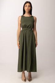 Khloe Femme Abito Lungo con Cut-out e Scollo Sul Retro 52855 VERDE