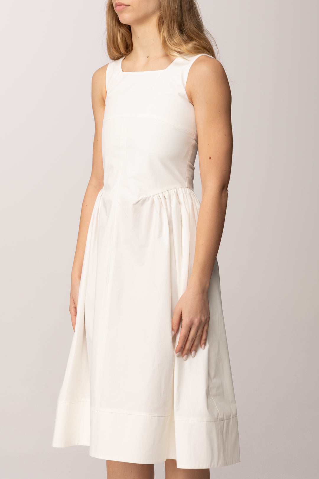 Elisabetta Franchi Bambina Abito Lungo In Popeline con Arricciature Sui Fianchi EFAB6640CA235.0004