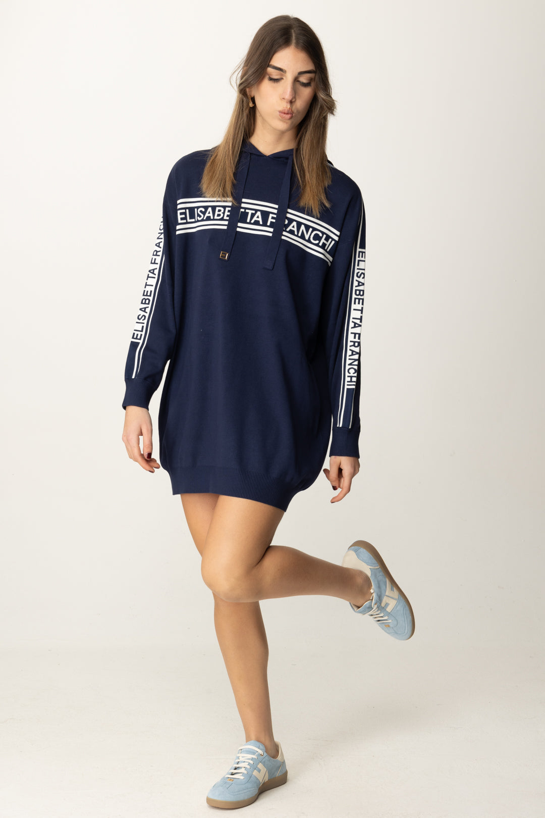 Elisabetta Franchi Abito Maxi Felpa In Viscosa con Cappuccio AM73S51E2 OLTREMARE/AVORIO