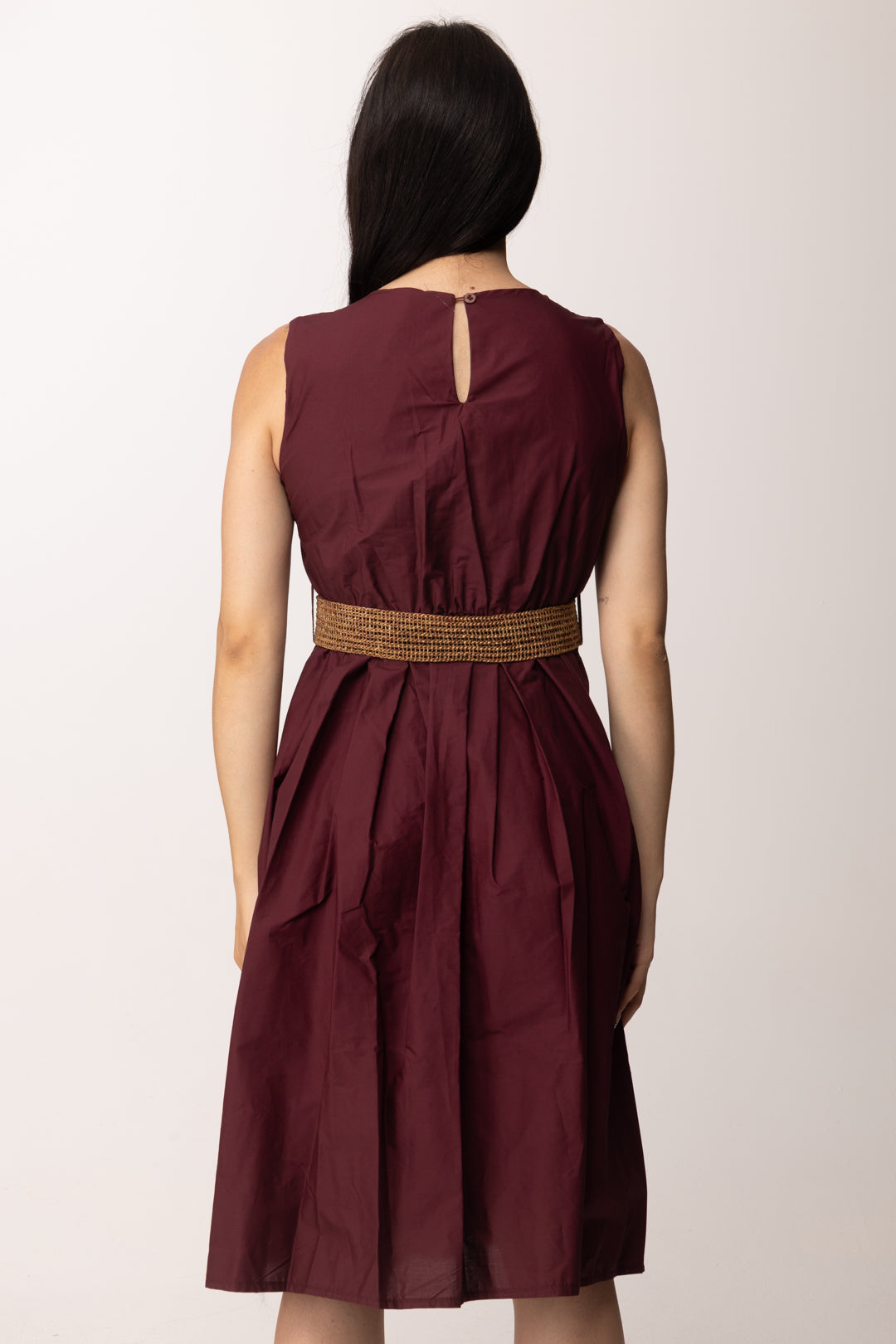 Khloe Femme Abito Midi con Fiore Applicato e Cintura Intrecciata H3932-C3 BORDEAUX