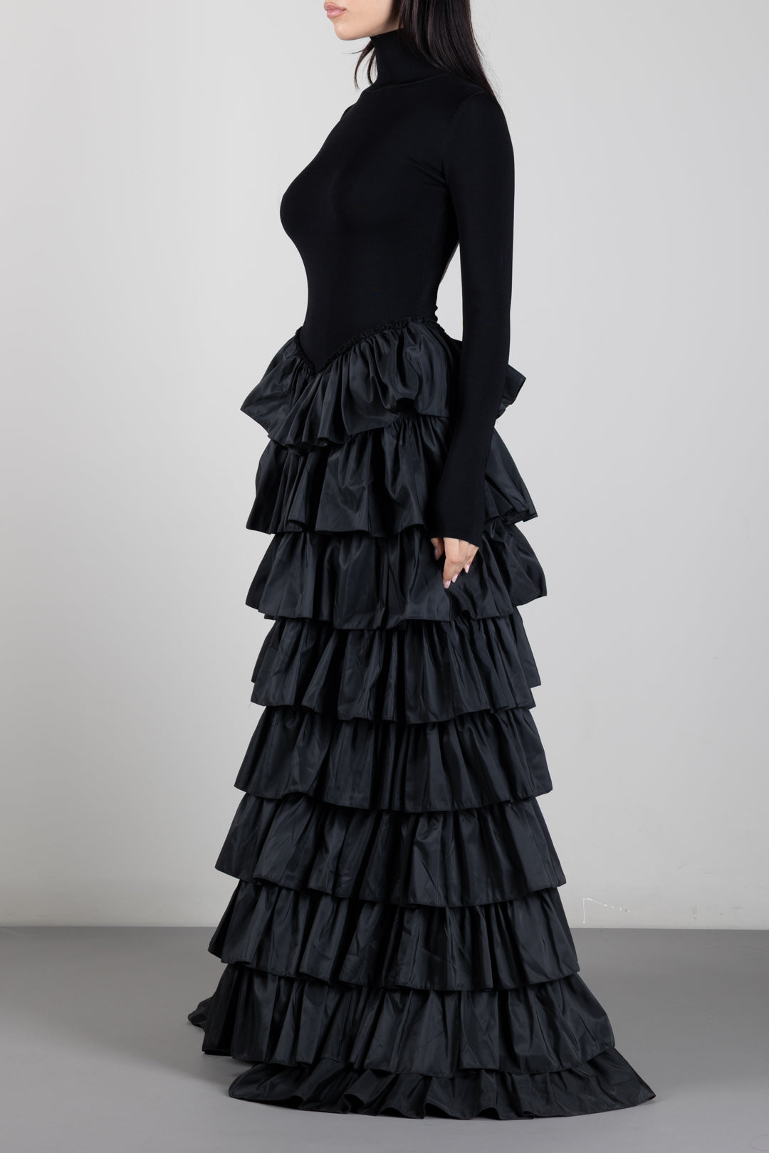 Elisabetta Franchi Abito Red Carpet In Maglia con Balze AM56S67E2 NERO