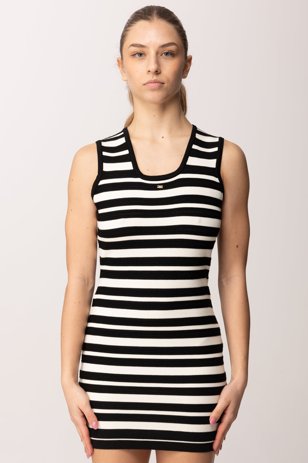 Elisabetta Franchi Bambina Abito Tricot In Maglia a Righe Smanicato con Logo EFAB651CFL060.D542