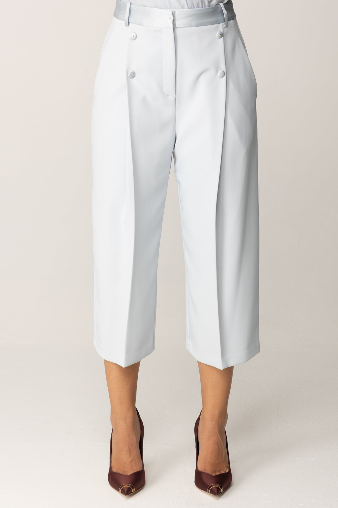 Elisabetta Franchi Bermuda con Bottoni e Dettagli Smoking PA10656E2 STARLIGHT