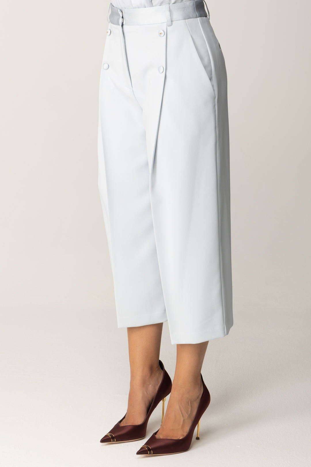 Elisabetta Franchi Bermuda con Bottoni e Dettagli Smoking PA10656E2 STARLIGHT