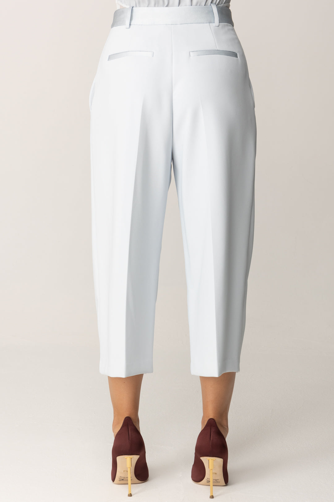 Elisabetta Franchi Bermuda con Bottoni e Dettagli Smoking PA10656E2 STARLIGHT