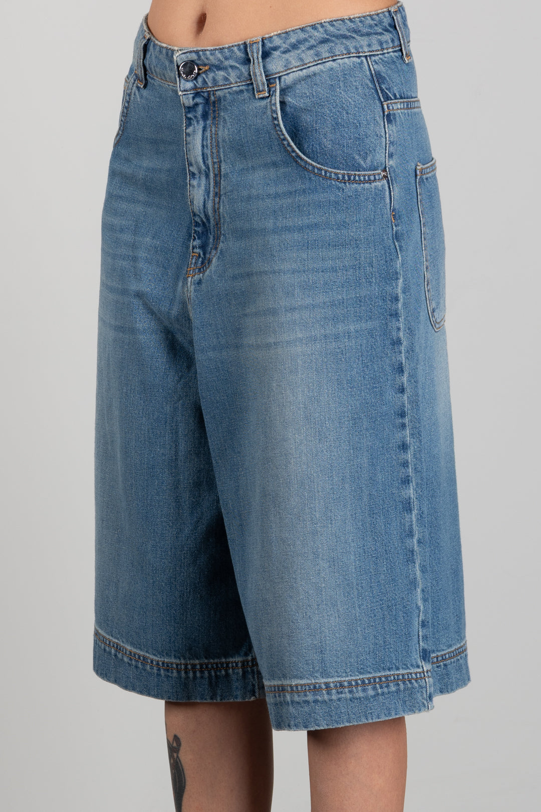 Manila Grace Bermuda In Denim Wide Leg J308CU SAND WASH :AI26