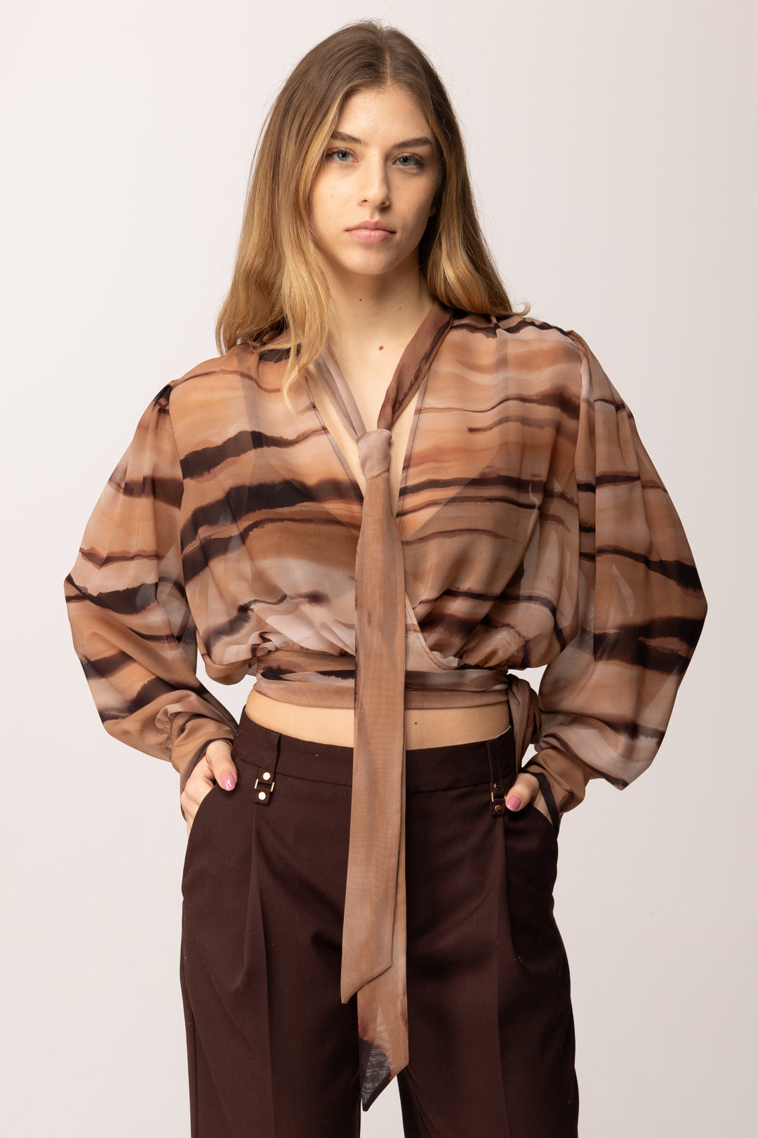 Elisabetta Franchi Blusa In Chiffon con Stampa Tigrata e Fusciacca CA16062E2 CAMMELLO